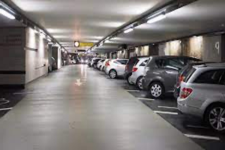 Vialand Otopark Ücreti Ne Kadar?