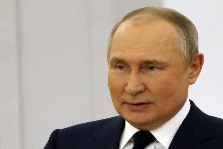 Vladimir Putin’in Eski İşi Nedir?
