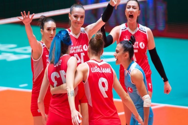 Voleybol Oynamadan Önce Isınma Hareketleri