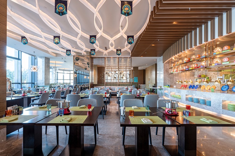 Voyage Otel Sahibi Kim?