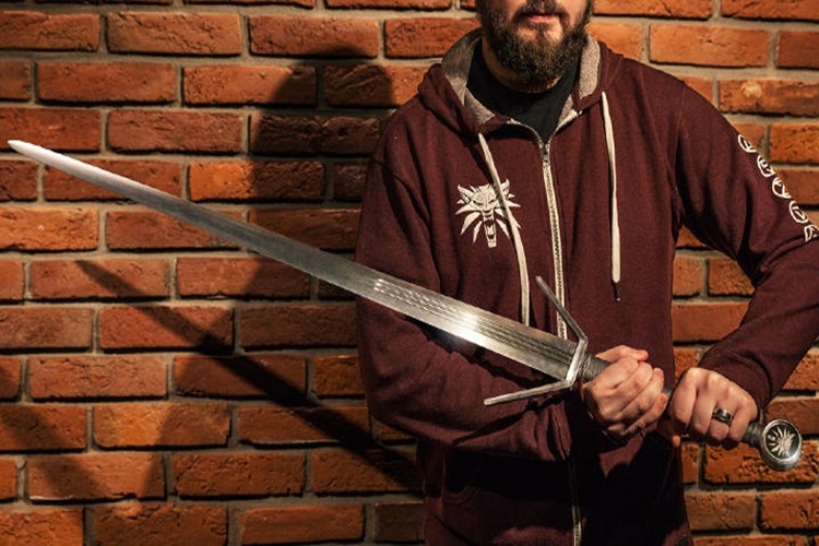 Witcher 3 Kılıç Nasıl Tamir Edilir?