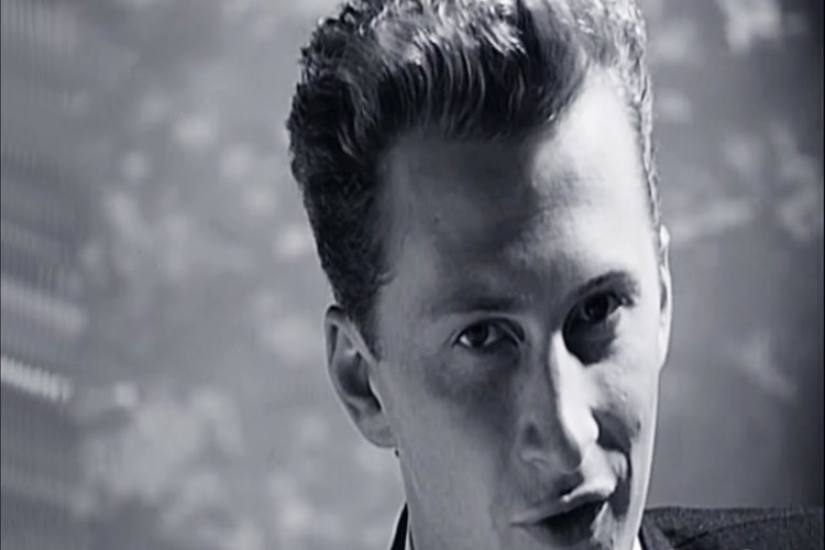 Wonderful Life İlk Kim Söyledi?