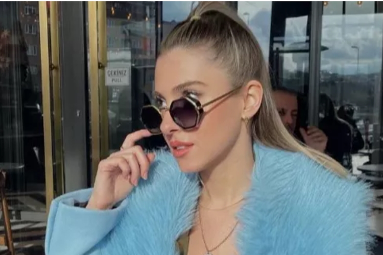 Yağmur Çevik Kimdir?