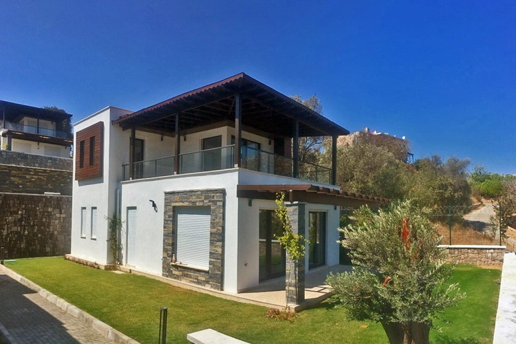 Yalı Mı Villa Mı?