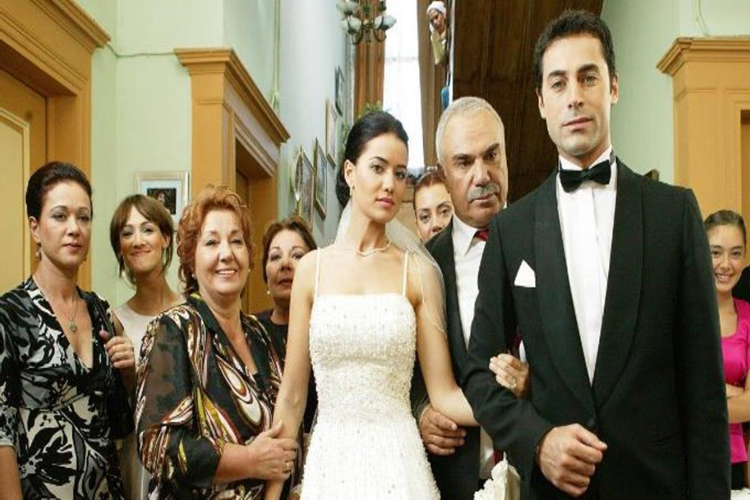 Yaprak Dökümü Çekilen Ev Nerededir? Güncel Oku