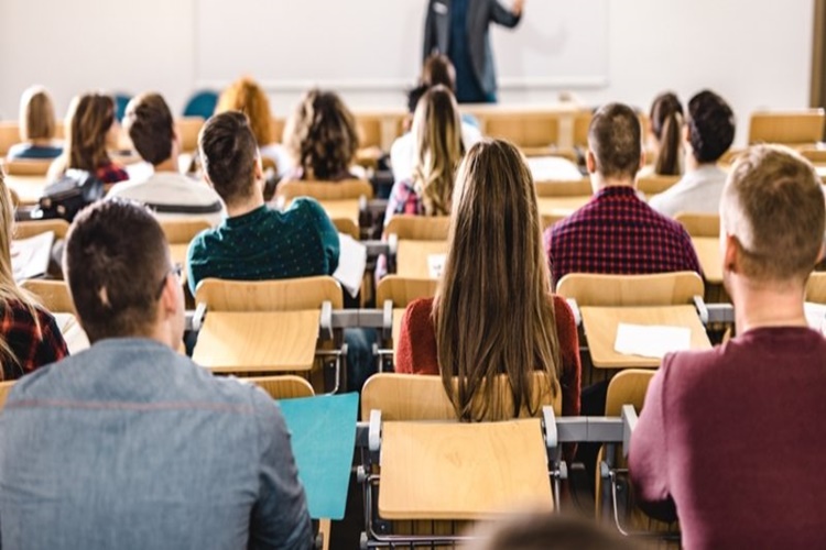Yatay Geçişte Not Ortalaması Önemli Midir?