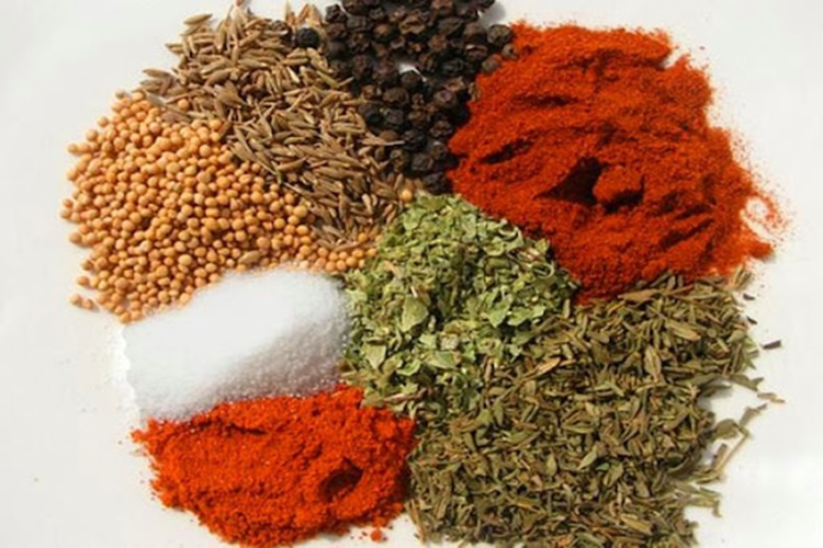 Yedi Çeşit Baharat İçinde Neler Var?