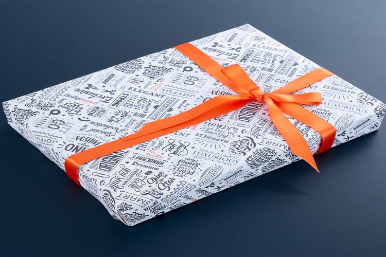 Yeni Evlenen Birine Ne Hediye Alınır?