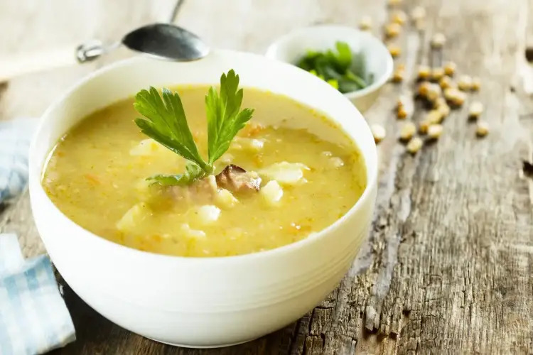 Yeşil Mercimek Yemeğinin Yanına Ne Pişirilir?