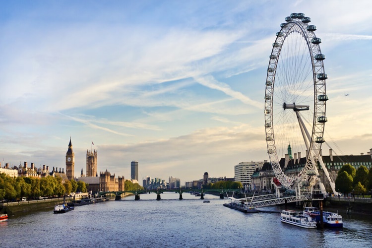 Yeşil Pasaport Londra’da Geçerli Mi?