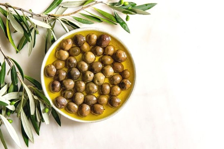 Yeşil Zeytin Kolesterolü Yükseltir Mi?