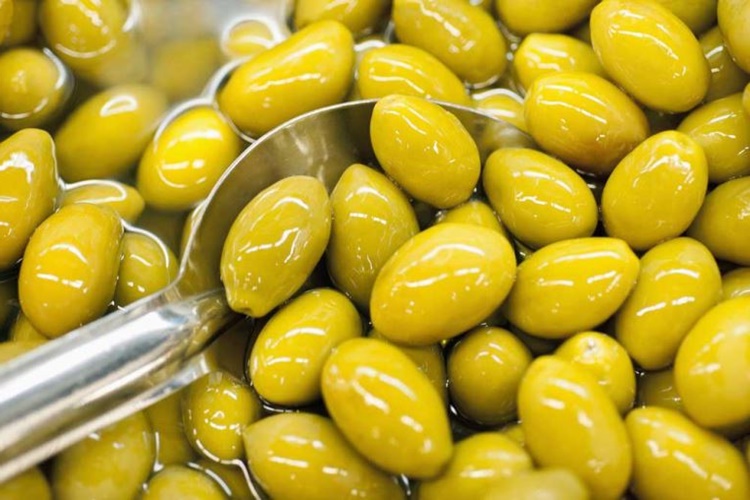 Yeşil Zeytin Kurarken Şeker Konur Mu?