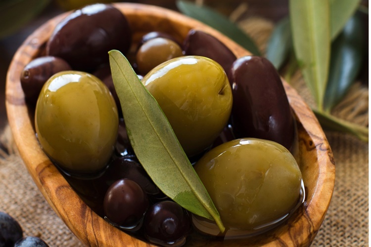 Yeşil Zeytin Ve Siyah Zeytin Aynı Ağaçta Mı Yetişir?