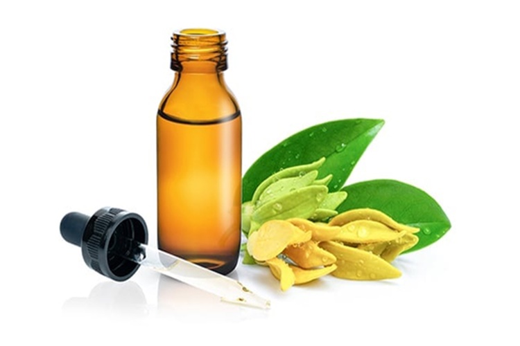 Ylang Ylang Yağı Kaş Çıkarır Mı?