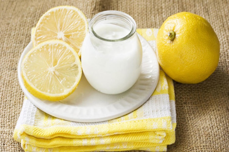 Yoğurt Ve Limon Cildi Beyazlatır Mı?