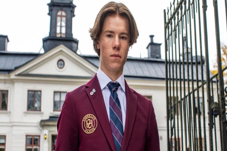 Young Royals Dizisi 2.Sezon Ne Zaman?