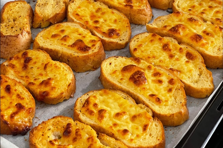 Yumurtalı Ekmek Sütsüz Olur Mu?