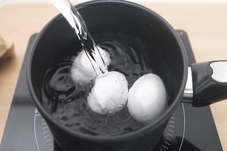 Yumurtanın Piştiğini Nasıl Anlarız?