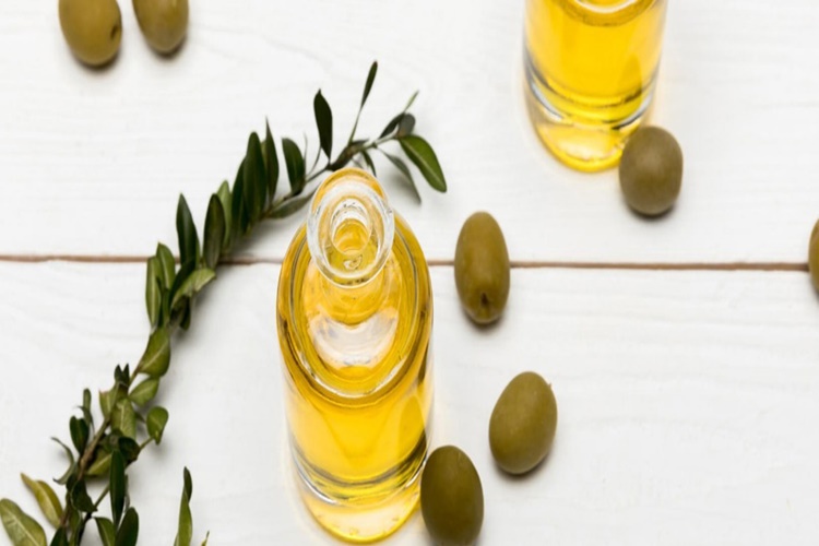 Yüze Zeytinyağı Sürmek Sakal Çıkarır Mı?