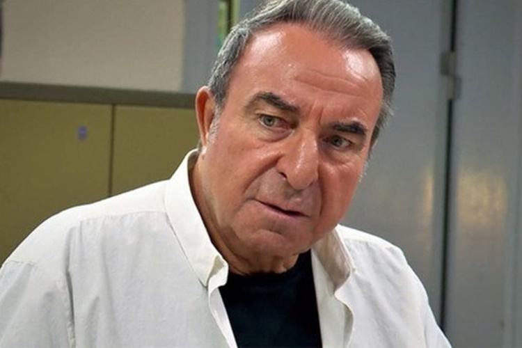 Zafer Ergin Annesi Kimdir?