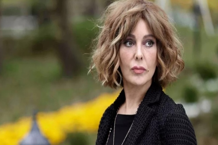 Zerrin Tekindor Beni Gerçek Mi?
