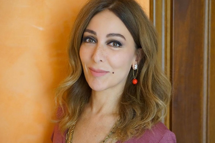 Zerrin Tekindor Gerçek Adı Nedir?