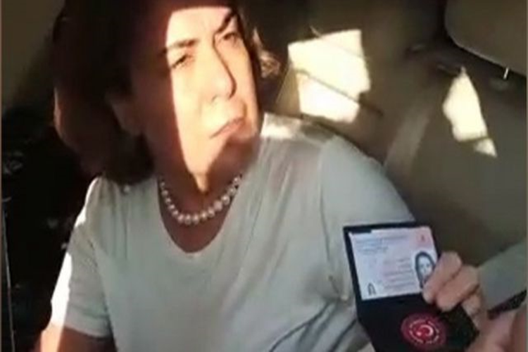 Zeynep Gül Yılmaz’ın Polis İle Polemiğe Girdiği Videosu Çok Tartışıldı