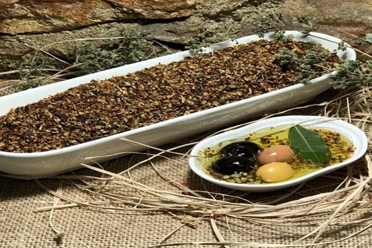Zeytin Baharatının İçinde Neler Var?