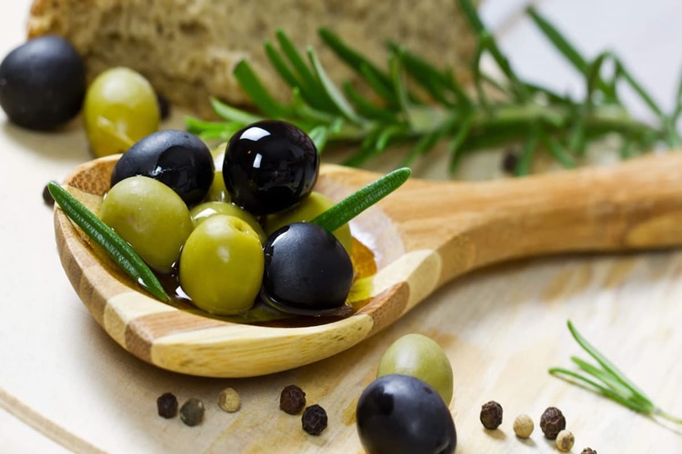 Zeytin Kaç Günde Bozulur?