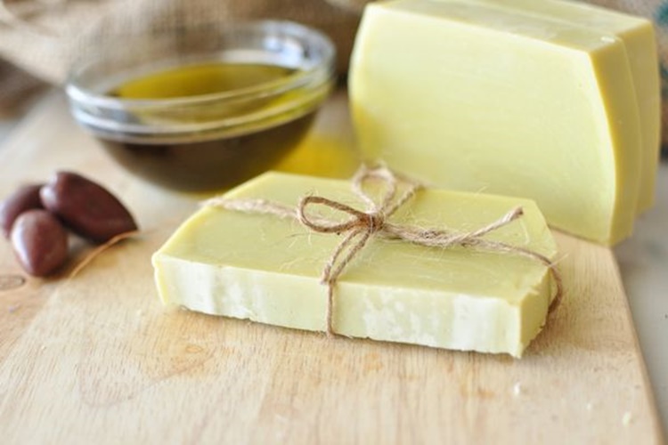 Zeytinyağı Sabunu Saç Çıkarır Mı?