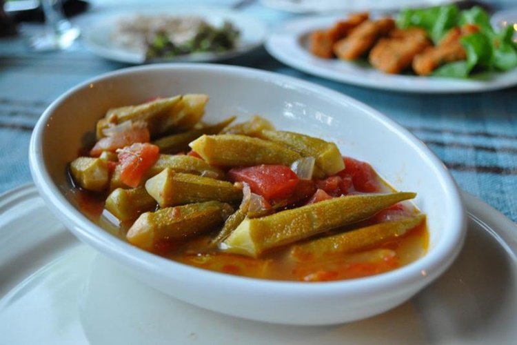 Zeytinyağlı Bamya Kaç Dakikada Pişer?