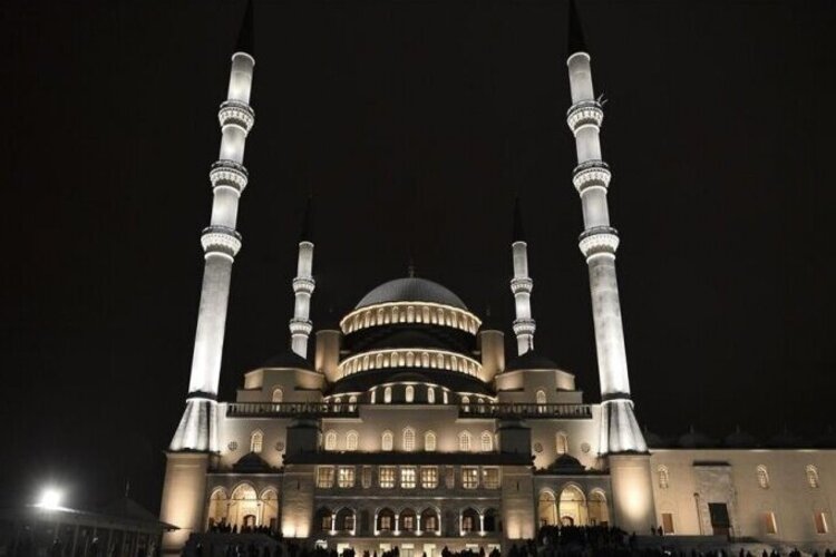 Zilhicce Ayı Ne Demek?